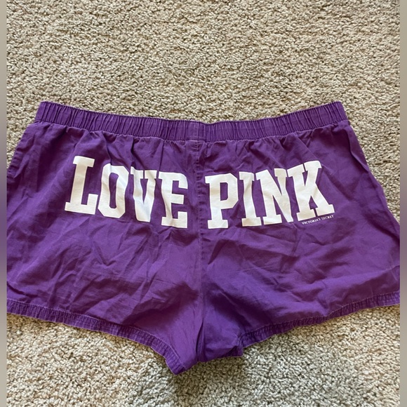 Victoria’a secret PINK pajama shorts - Picture 2 of 2